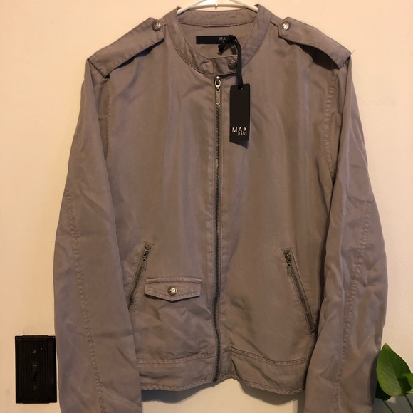 Max Jeans Jackets & Blazers - NWT Max Jeans Jacket!